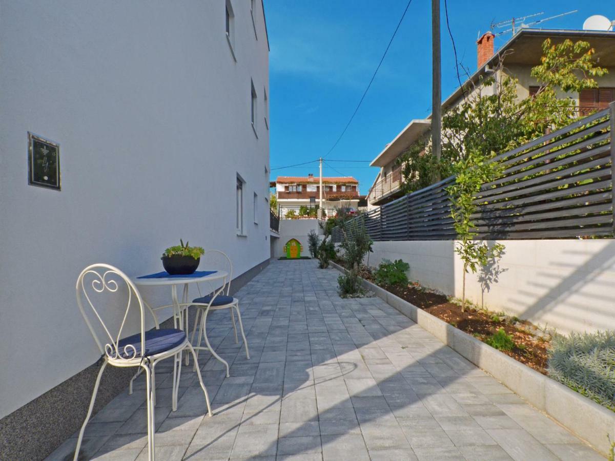 Deluxe Apartman Porto Trogir Exterior foto